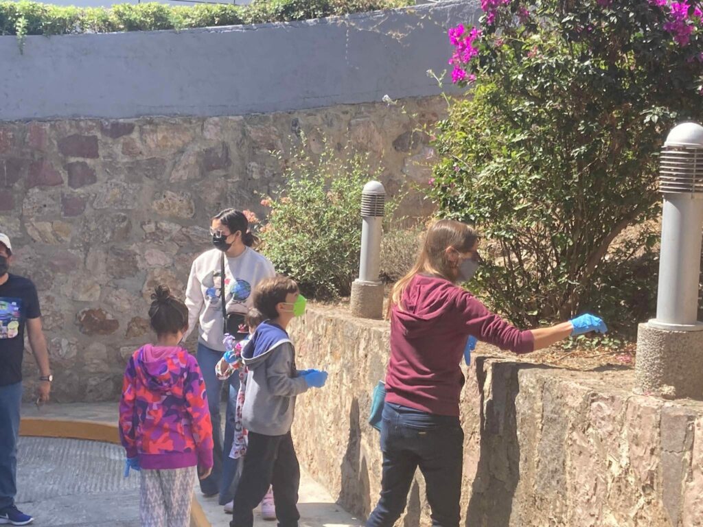 325606915_1369532737116662_545415717288568649_n