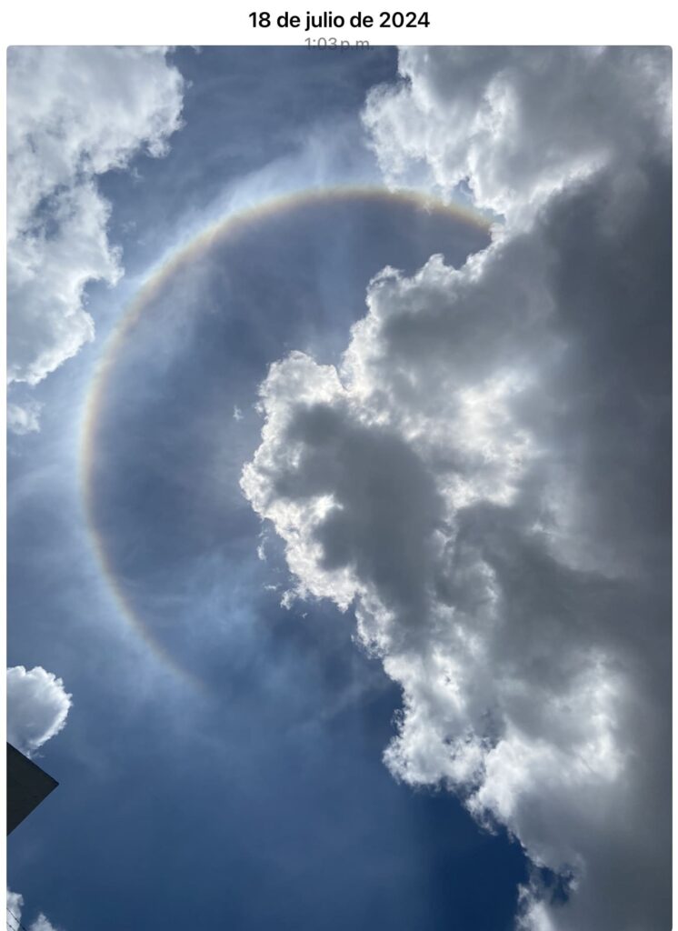 Halo de luz / Sergio Calixto Carrera